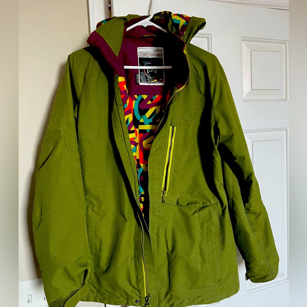 Women's green Gortex Burton ski/snowboard jacket